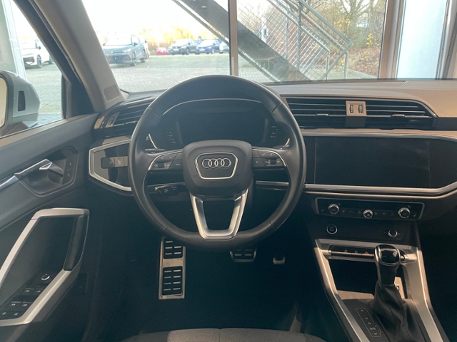 Q3 35 1.5 TFSI +ALLWETTER+KAMERA