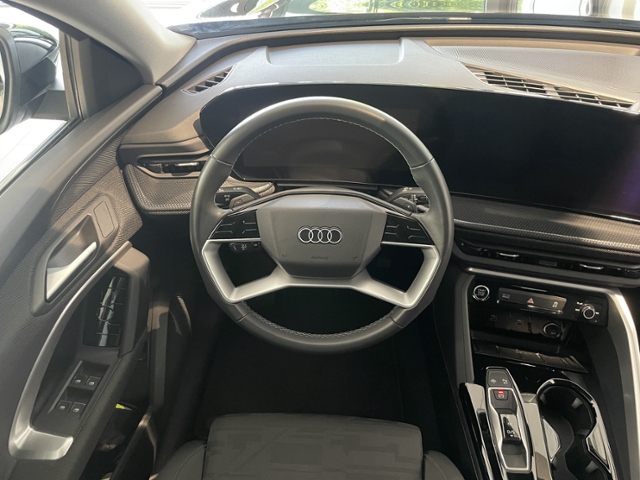 Q5 2.0 TFSI s-tronic +NAVI+AHK+KAMERA advanced