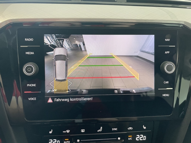 Passat Variant 2.0 TDI Business 7-Gang-DSG NAVI 