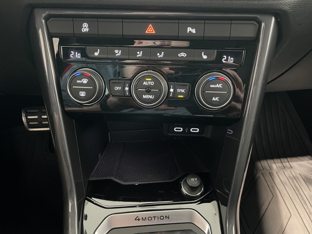 T-Roc 2.0 TSI Sport 4Motion R-Line +NAVI+KAMERA