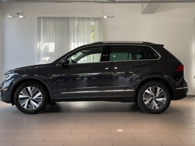 Tiguan 1.4 Plug-In Elegance +AHK+NAVI