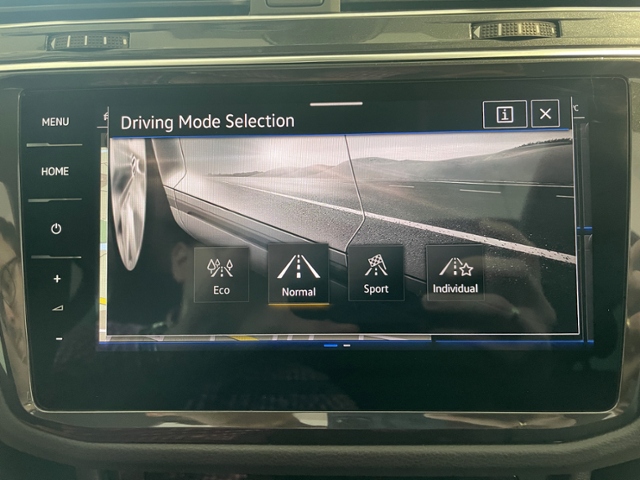 Tiguan 1.5 TSI DSG +PANODACH+KAMERA+NAVI ACTIVE