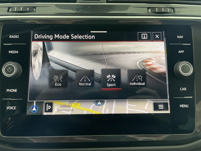 Tiguan 1.5 TSI Active +ALLWETTER+KAMERA+NAVI