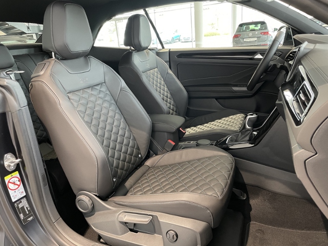 T-Roc Cabriolet R-Line Edition Black  1.5 l TSI 