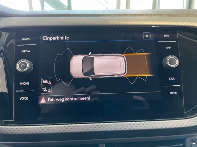 T-Cross 1.0 TSI Active +ALLWETTER+NAVI+ACC