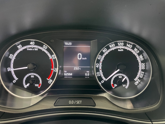 Fabia 1.0 TSI Style + KAMERA