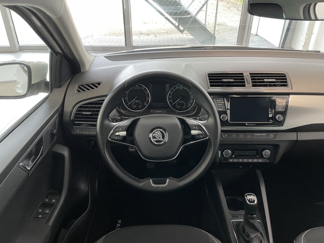 Fabia 1.0 TSI Style + KAMERA