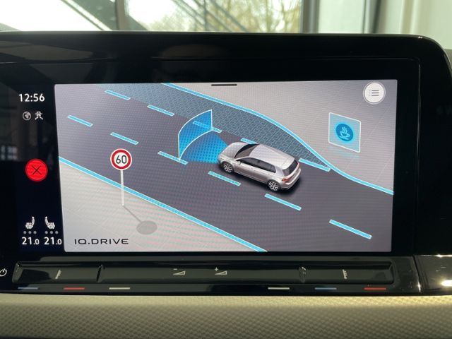 Golf 1.0 eTSI DSG Move +KAMERA+ALLWETTER+NAVI