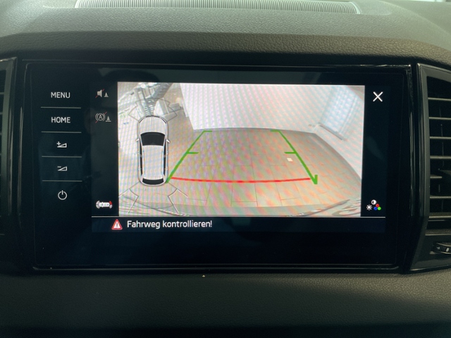 Karoq 2.0 TDI Sportline +DCC+NAVI+KAMERA
