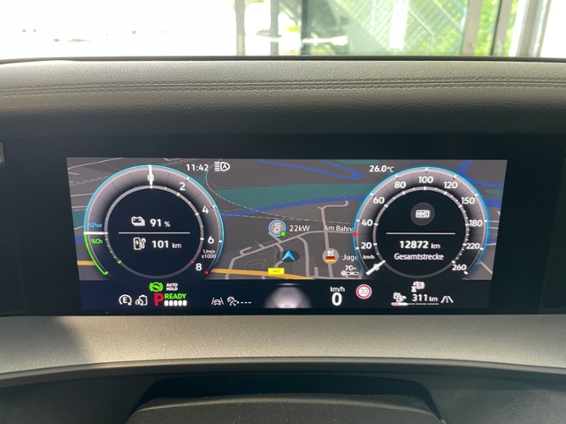 Tayron 1.5 eHybrid R-Line +AHK+360°+HUD
