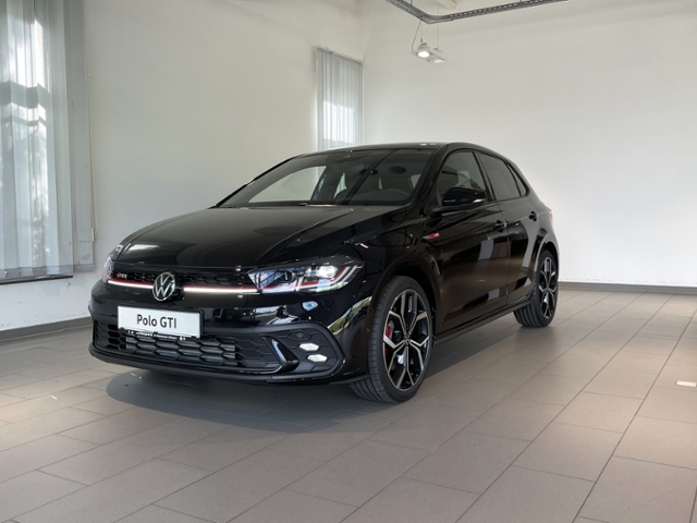Polo 2.0 DSG GTI +KAMERA+NAVI+ACC+ALARM