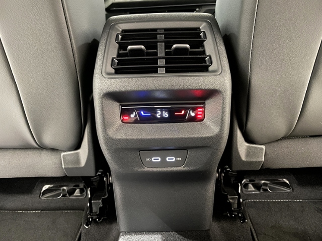 Tayron R-Line  1,5 l eHybrid OPF 6-Gang-DSG