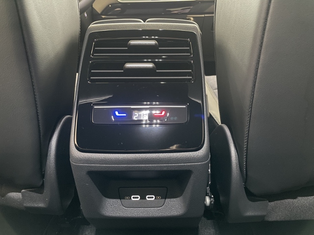 ID.7 Pro (286 PS) 77 kWh 1-Gang-Automatik
