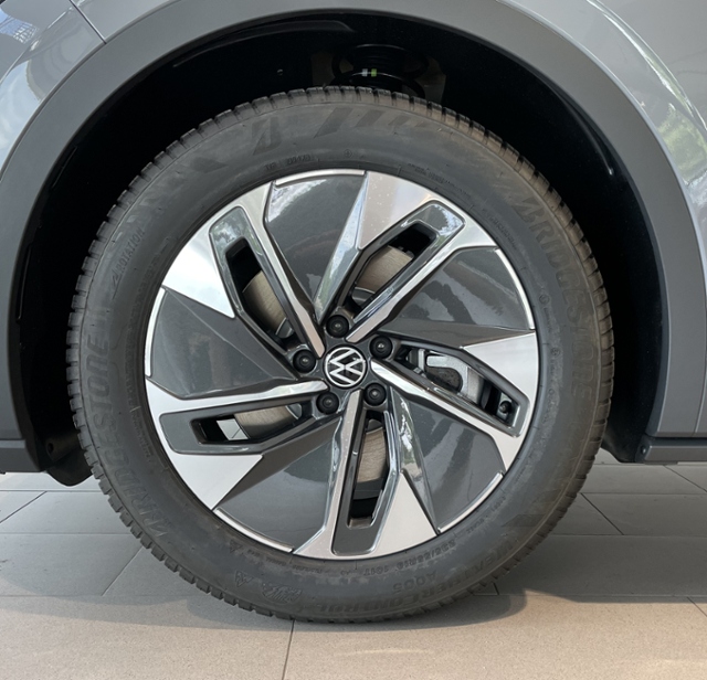 ID.4 Pro  GOAL 210 kW 77 kWh 1-Gang-Automatik