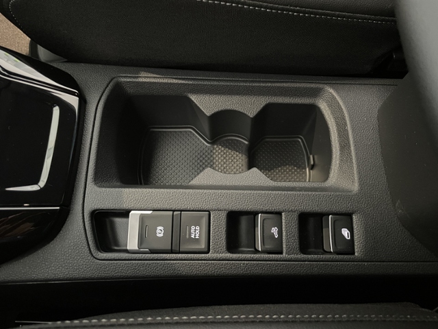 T-Roc Cabriolet R-Line 1.5 l TSI OPF (150 PS) 7-