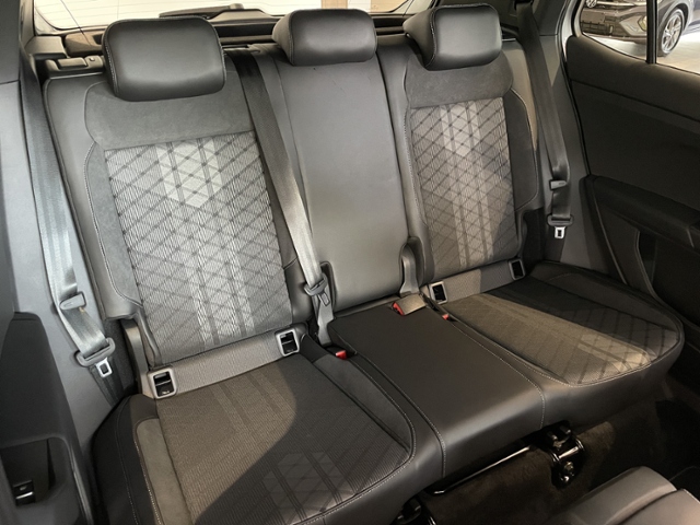 T-Cross R-Line  1.0 l TSI OPF 7-Gang-DSG