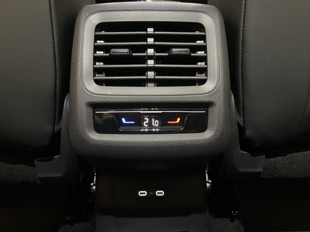 T-Roc R-Line  1.5 l eTSI OPF 7-Gang-DSG