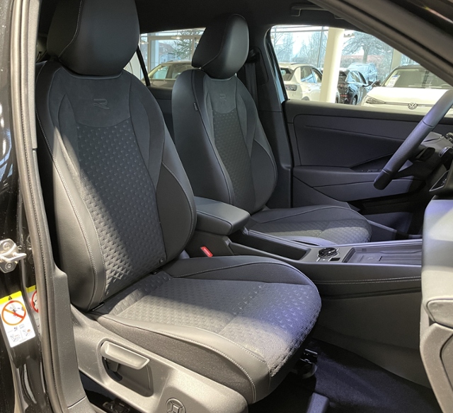 T-Roc R-Line  1.5 l eTSI OPF 7-Gang-DSG