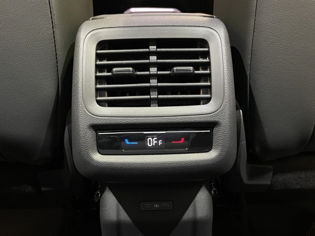 T-Roc R-Line  1.5 l eTSI OPF 7-Gang-DSG