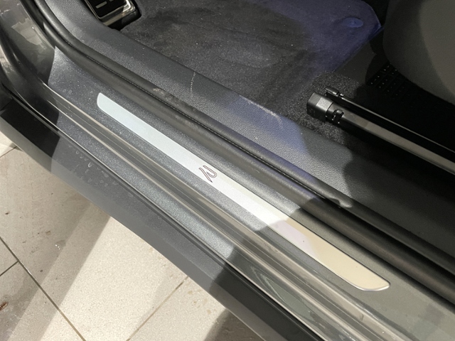 T-Roc R-Line  1.5 l eTSI OPF 7-Gang-DSG