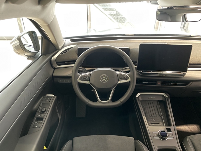 T-Roc Style  1.5 l eTSI OPF 7-Gang-DSG