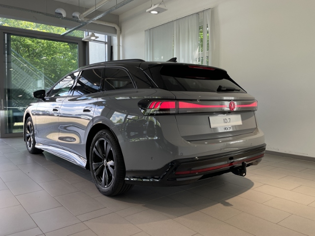 ID.7 Tourer Pro S (286 PS) 86 kWh 1-Gang-Automat