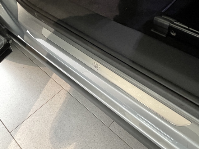 Tiguan R-Line 1,5 l eHybrid OPF DSG