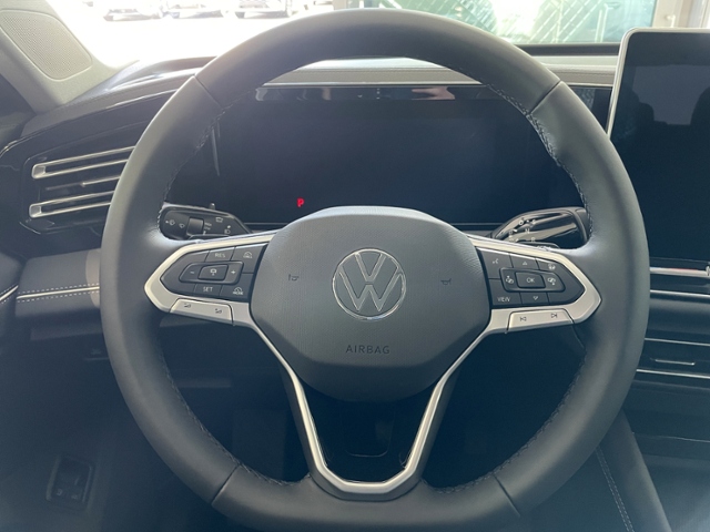 Tiguan Elegance  1,5 l eHybrid 6-Gang-DSG