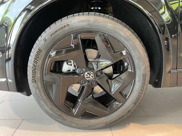 Tiguan R-Line 1,5 l eTSI OPF 7-Gang-DSG